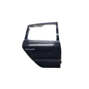 дверь задняя правая 821000027R для Renault Koleos I