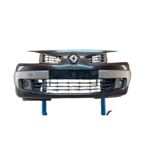бампер передний 7701476892 для Renault Megane II бампер передний 7701476892 для Renault Megane II
